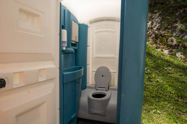 Professional porta potty rental in Warson Woods, MO